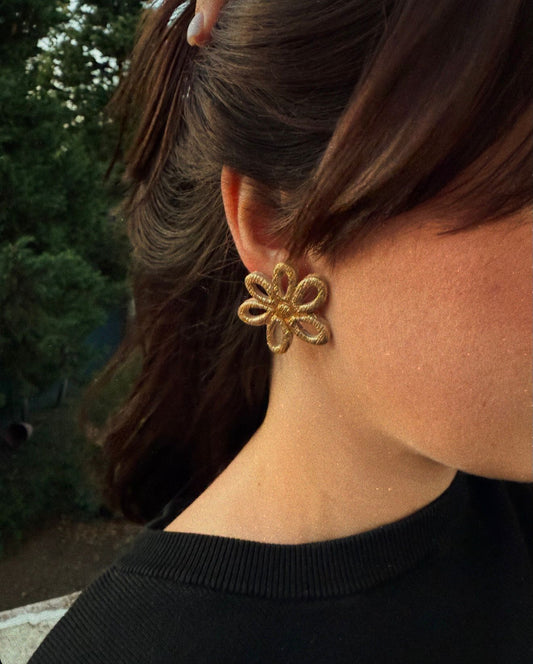PUCE D'OREILLE